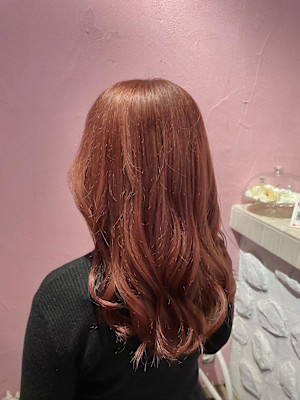 サーモンピンクカラー