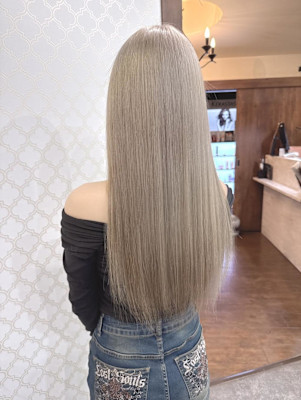 ミルクティーベージュ