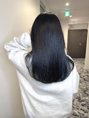 ブルーブラック