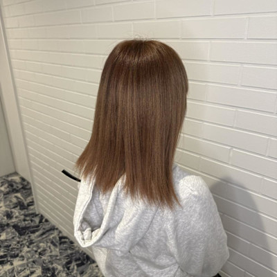 ブラウンベージュ