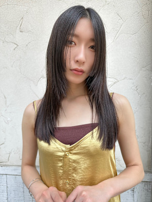 艶髪レイヤー×ナチュラルブラウン