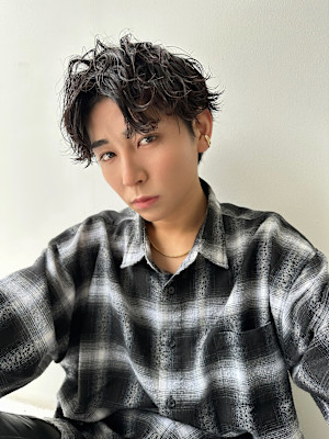 【BUZZbee】メンズ波巻きスパイラルパーマ