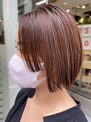 大人女性カットカラー