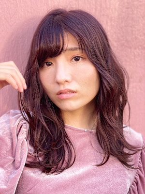 暖色系フェミニンカラー