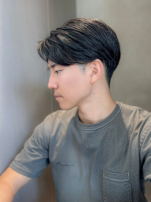 【吉田智哉】ニュアンスパーマ、アップバング、ビジネスショート