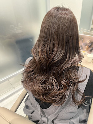 レイヤーカット×チョコブラウン