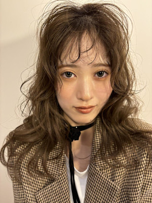 ミルクティーベージュ/ケアブリーチカラー/透明感ベージュ