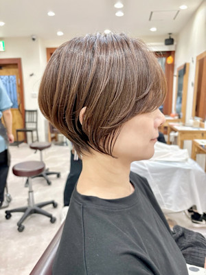 斜めバング/丸みショートボブ/20代30代40代