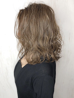 【SOURCE】カーキグレージュ