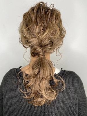 【SOURCE】ポニーテールアレンジ