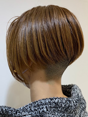 刈り上げマッシュ