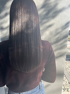 ダークベージュ