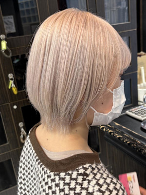 ホワイトミルクティー/ショート 岩崎錦糸町北口