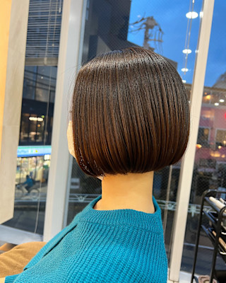 ショートボブ/チョコレートブラウン