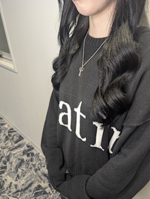 黒髪ロングヘアーでイメチェン！