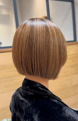 ハイライトベージュ×ミニボブ