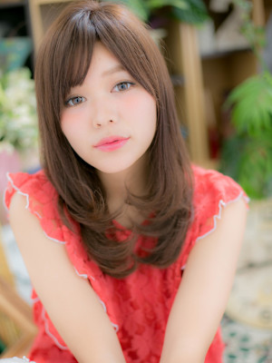 斜めバンググレイアッシュ外国人風大人巻き　韓国風巻き