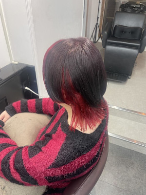 ポイントカラー/ウルフカット/レッドカラー