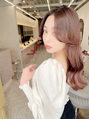 LARME by Sea 新宿【ラルムバイシー】×スタイル