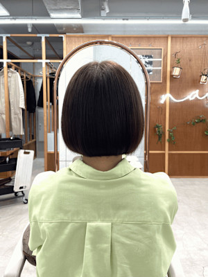 ボブ/切りっぱなしボブ/オリーブブラウン