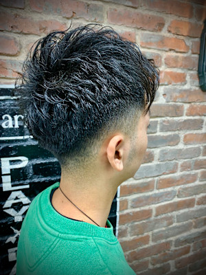 アップバングショート