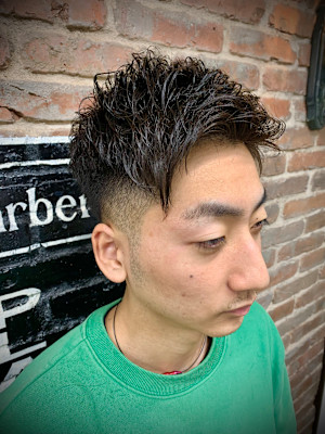 アップバングショート