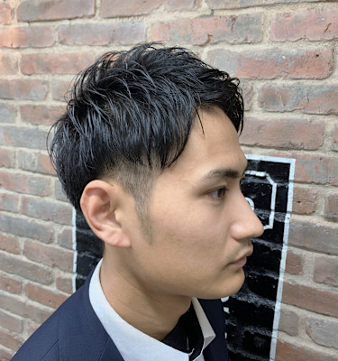 アップバングショート