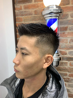 アップバングショート