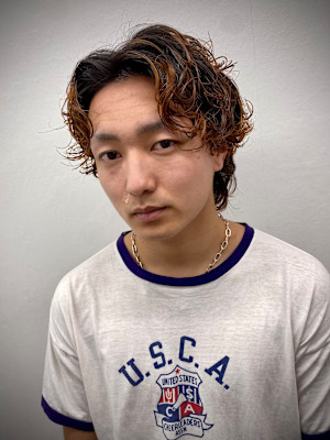 スパイラルパーマ