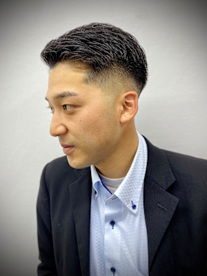 スキンフェード/理容室/メンズ美容院/メンズカジュアル