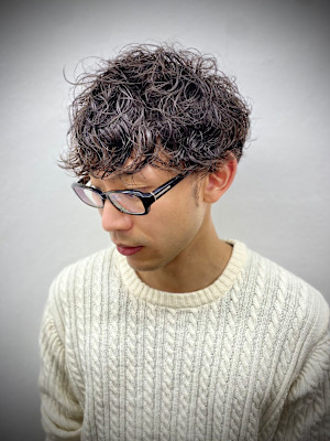 スパイラルパーマ//理容室/美容室/スキンフェード