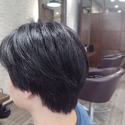 自然な毛流れマッシュ