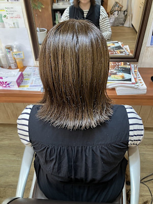 ナチュラルブラウン