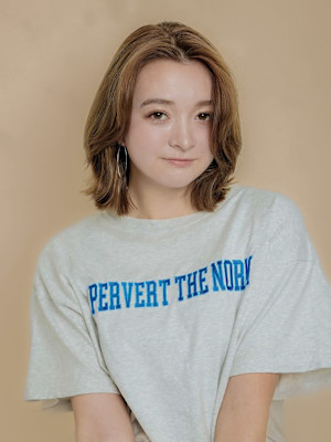 ミディアムボブ×レイヤースタイル×enntaku新宿