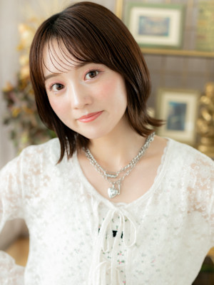 透けバングツヤ髪アースカラーくびレイヤー　マロンベージュ