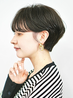 大人くびれショート