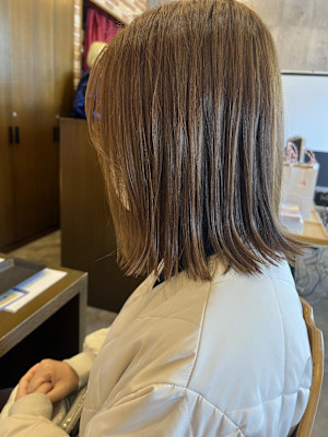 ハイトーン／外ハネボブ