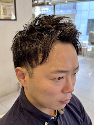 【30代 男性】ロンドンツーブロソフモヒ（大宮/バーバー）