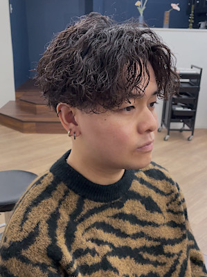 センターパート/波巻きパーマ