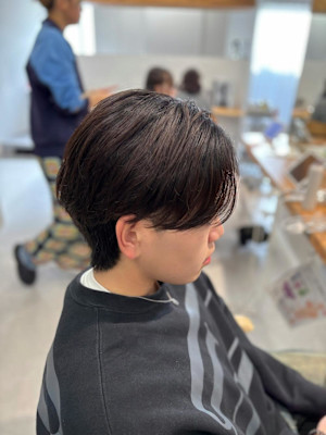 【takumi】今流行る！メンズセンターパート