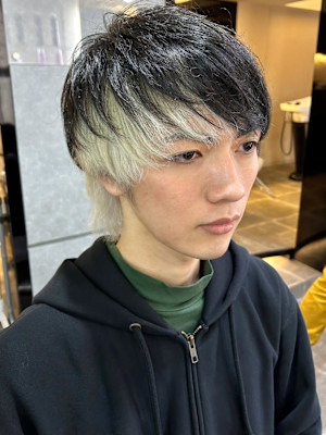 マッシュウルフ　アンブレラカラー　ブリーチ【札幌】