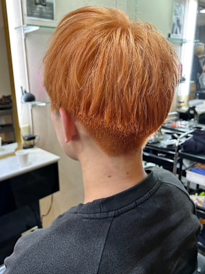 オレンジベージュ　刈り上げショート　マッシュ【札幌】