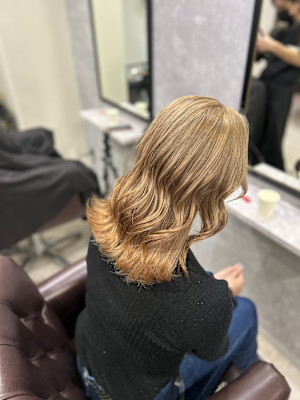 ミルクティーベージュ