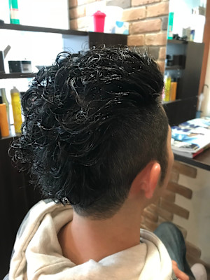 ツーブロくるくるパーマ