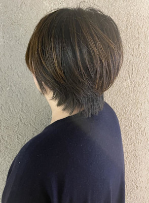 女性らしさのあるタイトショート