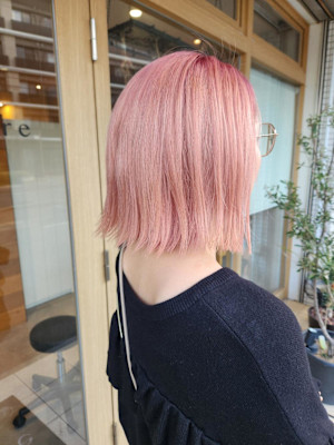 ピンク　ベビーピンク