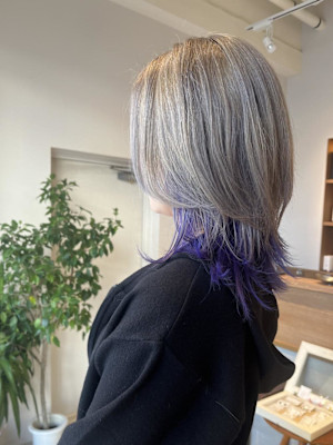 ホワイトパール×ネイビーブルー