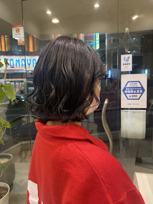 ダークグレージュ