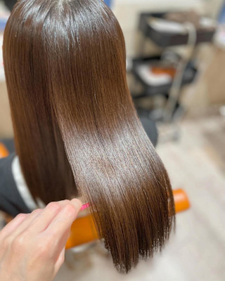 髪質改善ストレート