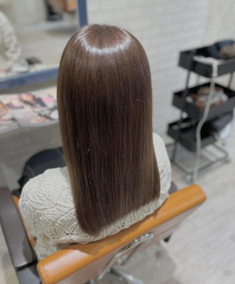 冬の無彩色カラー